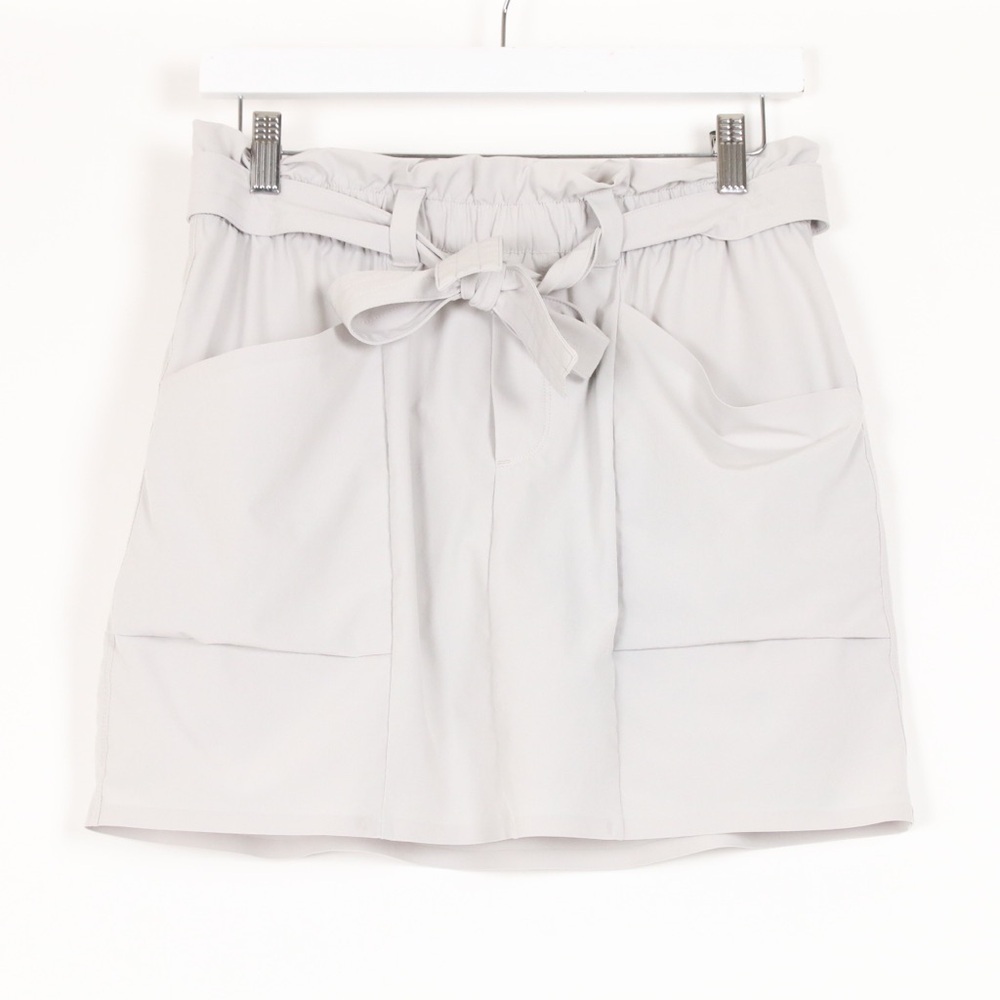Athleta Skyline Skort Birch Grey